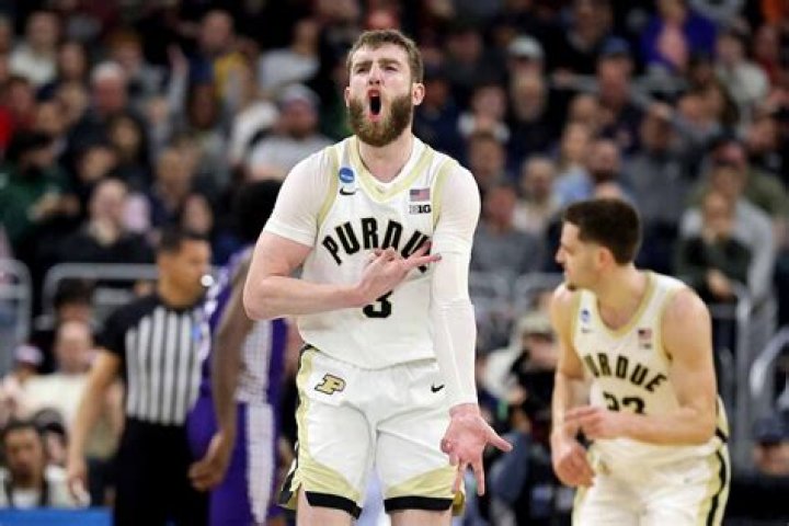 
Brandon Newman Age And Parents Details- Meet The Basketball Forward For Purdue Boilermakers 