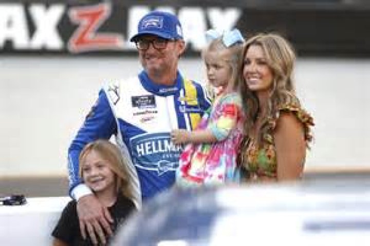 Dale Earnhardt Jr Niece Karsyn Elledge From Claim To Fame Is A Racer