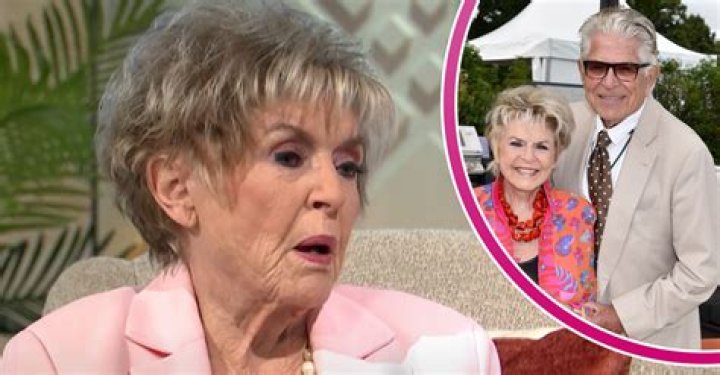 
Diane Blood Conceived Sons After Husband Stephen’s Death, Here Is How She Looks After 25 Years 