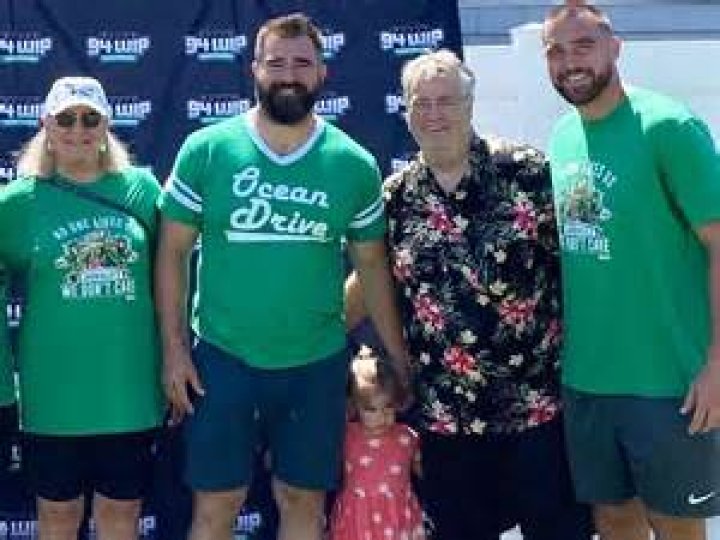 Donna Kelce and Ed Kelce: Travis Kelce Mom & Dad, Meet His Parents