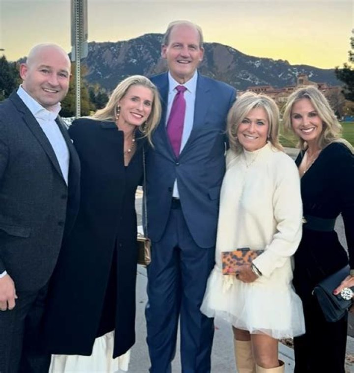 Elisabeth Hasselbeck And Husband Tim Hasselbeck Combined Net Worth Of $20 Million