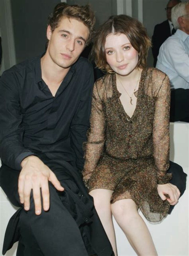 Emily Browning Height, Weight, Net Worth, Age, Birthday, Wikipedia, Who, Nationality, Biography