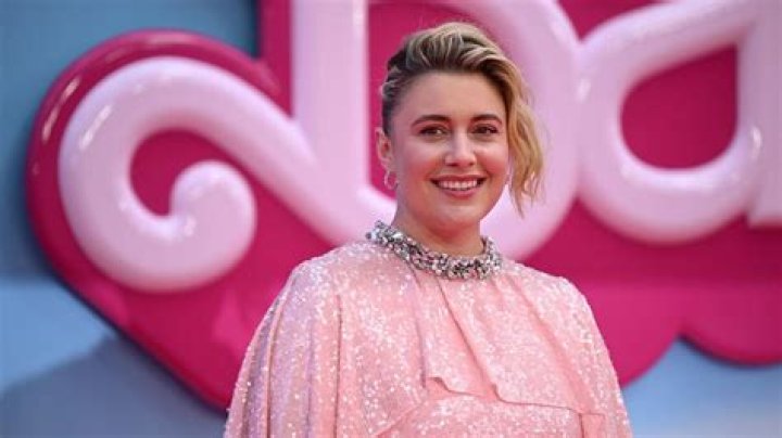 Greta Gerwig Height, Weight, Net Worth, Age, Birthday, Wikipedia, Who, Instagram, Biography