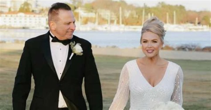 
Is Marieke Hardy Married? Her Bio, Age, Husband and Net worth 