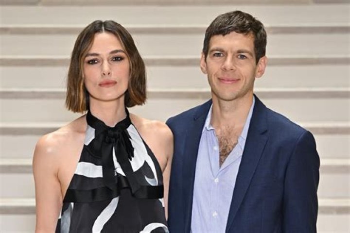 James Righton Height, Weight, Net Worth, Age, Birthday, Wikipedia, Who, Nationality, Biography