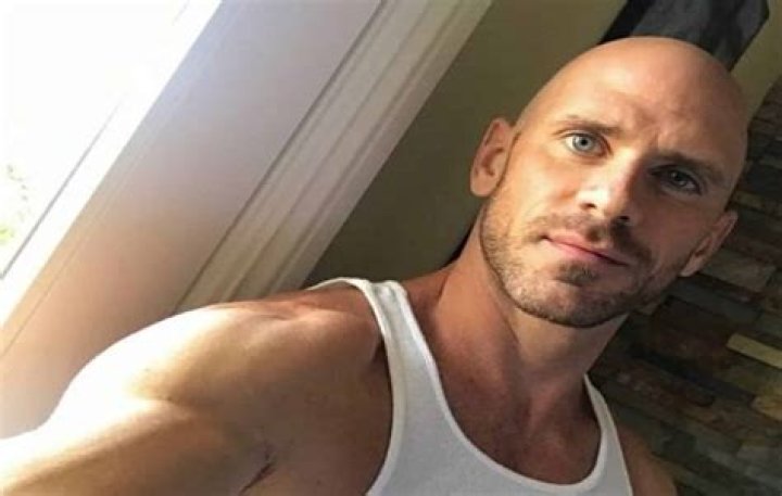 
Joseph Sweetland Height, Weight, Net Worth, Age, Wiki, Who, Instagram, Biography 