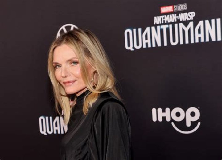 
Kat Pfeiffer Height, Weight, Net Worth, Age, Birthday, Wikipedia, Who, Nationality, Biography 