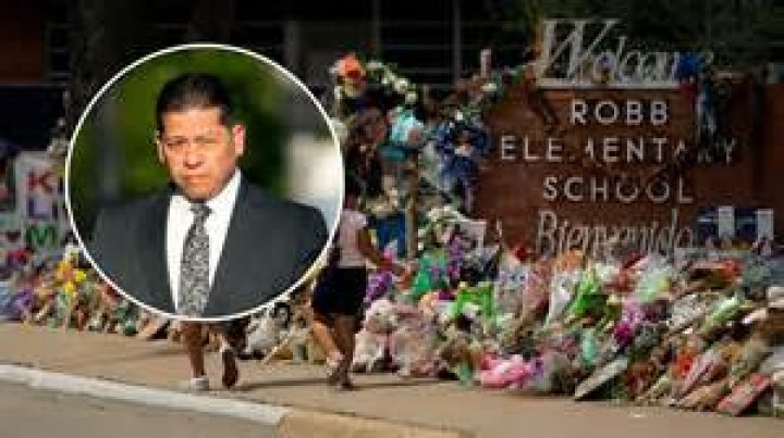 
Mandy Gutierrez: Who is she? After the shooting, the principal of Robb Elementary was placed on administrative leave. 