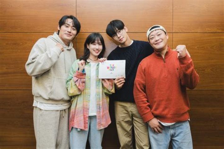 
Park Eun-bin Is Getting Ready To Host Her Very First Fan Meetup Soon 