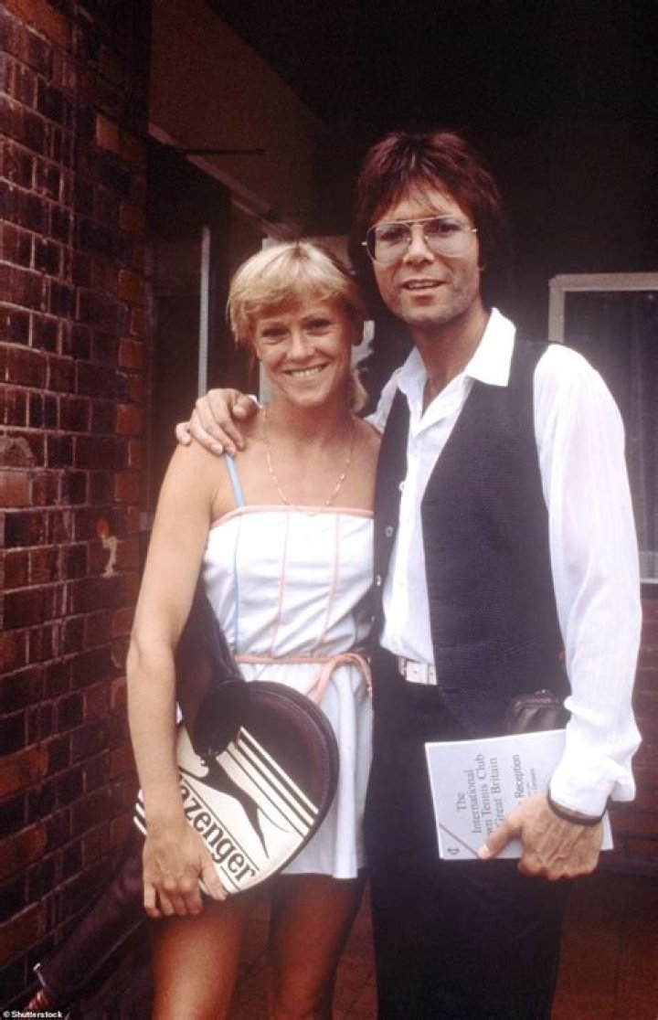 
Sue Barker Cause of Death, How did Sue Barker Die? 