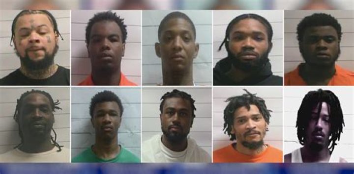 
Who Is Kentucky Avenue Shooting Victim Anthony Billups? Suspects Deonte And Darrius Wilson Are Now Arrested 